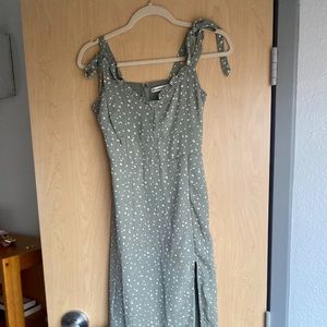 Abercrombie & Fitch Tie strap Midi Dress with Slit